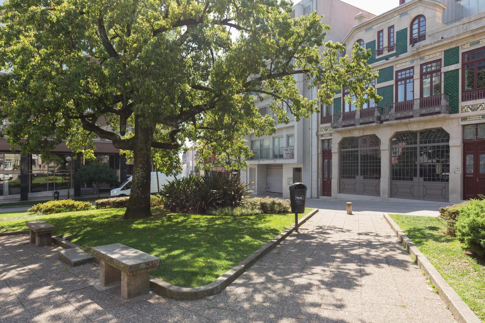 Qp Apartments Trindade ポルト エクステリア 写真